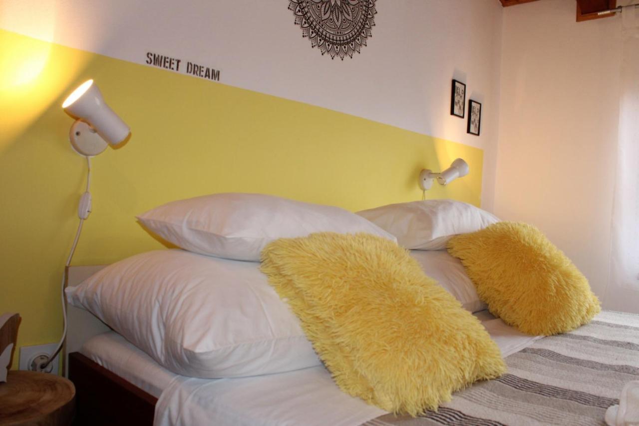 Lily'S Lovely Apartments Fažana Exterior foto